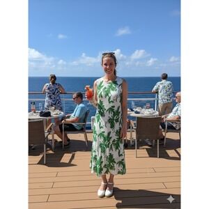 Taylor Womans Maxi Green Floral Dress Lined And‎ Stretchy Fabric.  21" PTP,...